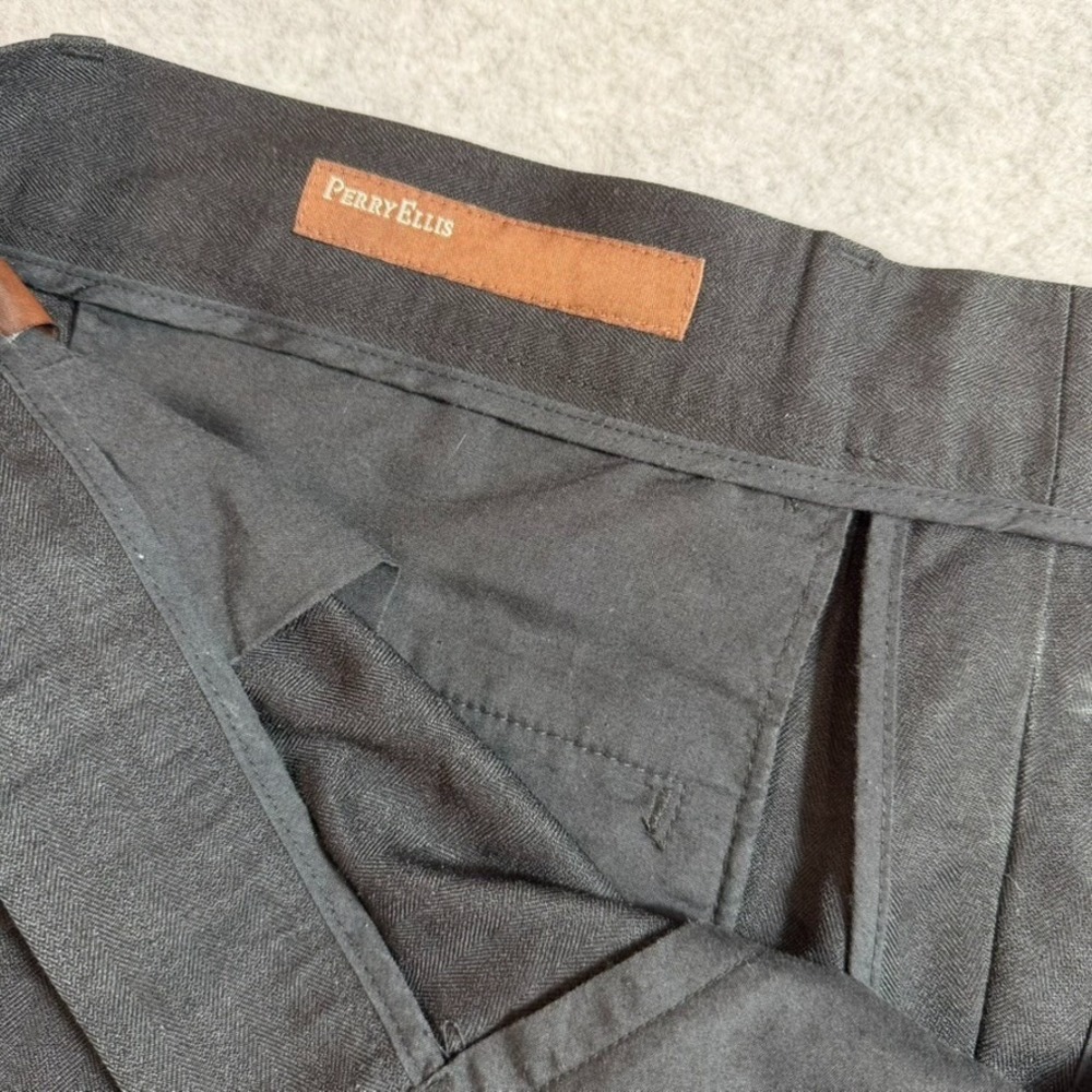 Perry Ellis Mens 36x32 Black Flat Front Dress Pants Slacks 49MB9016 - Picture 3 of 11